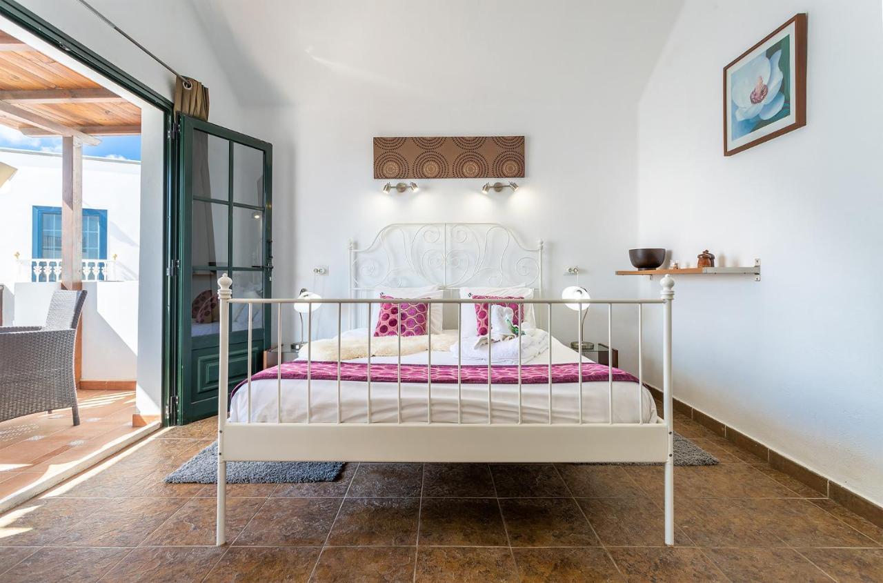 Casa Lili - Shared Pool - Close To Seafront Promenade - Sea Views From Upper Terrace Punta Mujeres Exteriér fotografie