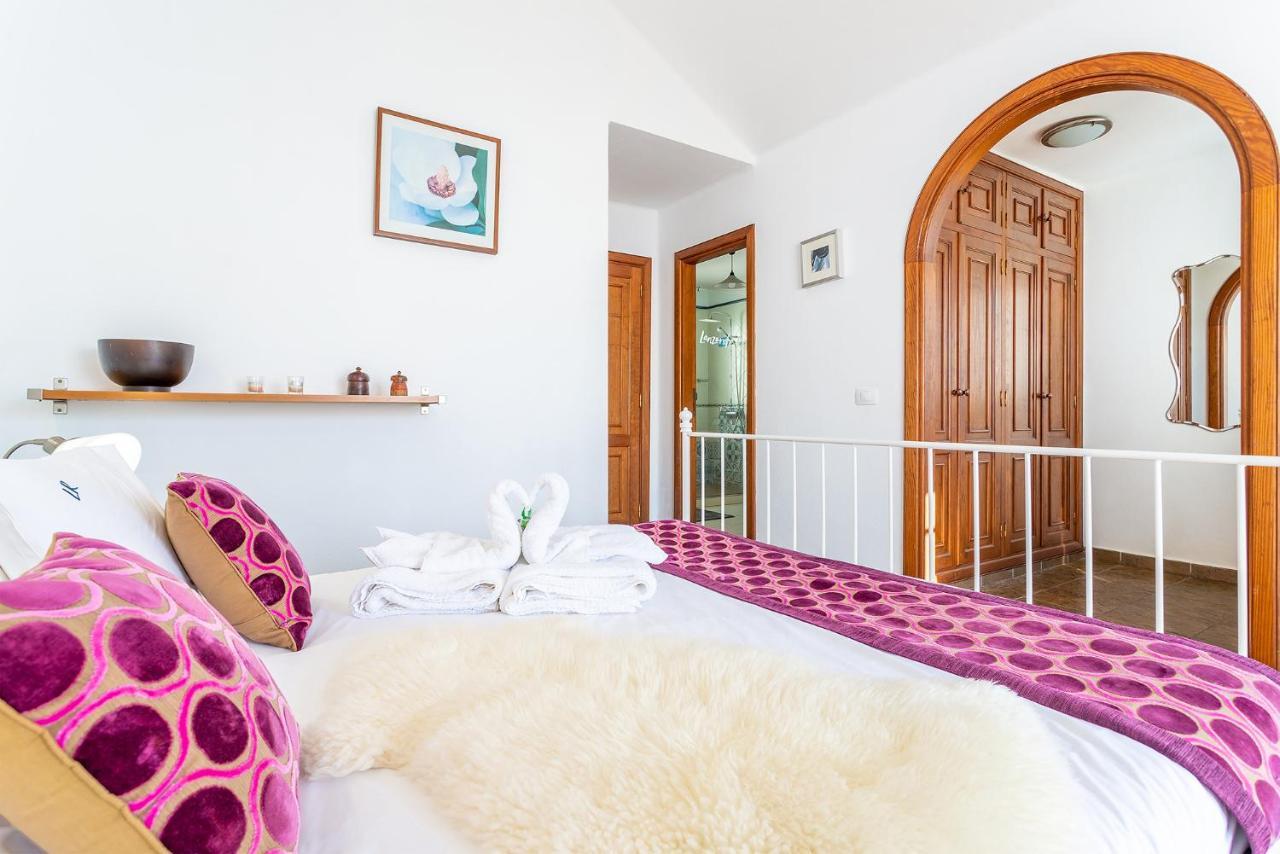 Casa Lili - Shared Pool - Close To Seafront Promenade - Sea Views From Upper Terrace Punta Mujeres Exteriér fotografie
